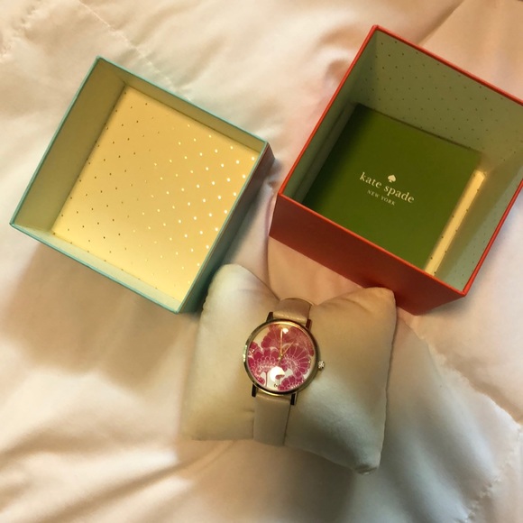 Kate Spade Watch - Picture 4 of 4